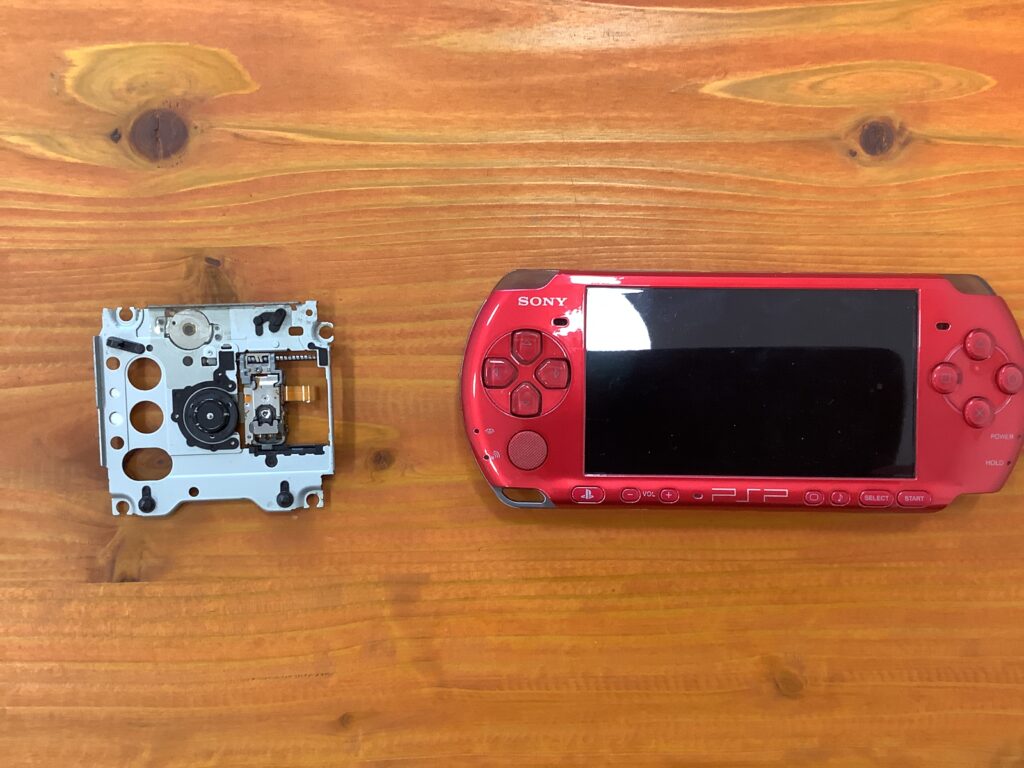 PSPのUMDドライブから異音・・そんな時はゲーム修理工房小山店までご