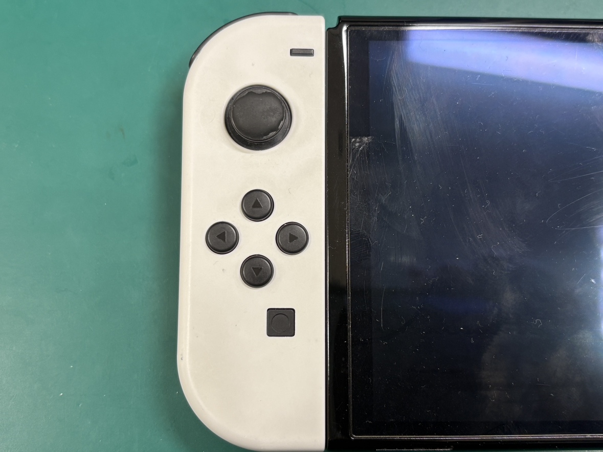 Nintendo Switch（ニンテンドースイッチ）のスティック不良？勝手に